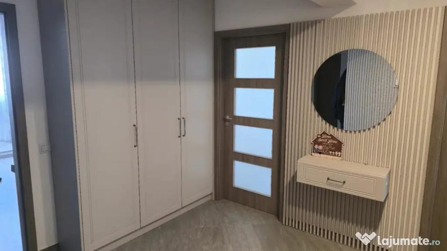 Apartament cu 3 camere decomandat în Mărăști