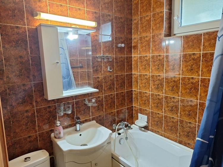 Apartament cu 4 camere circular în Tomis Nord