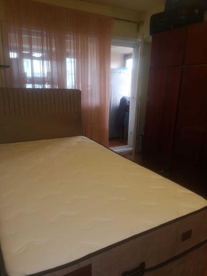 Apartament cu 3 camere decomandat în Lujerului