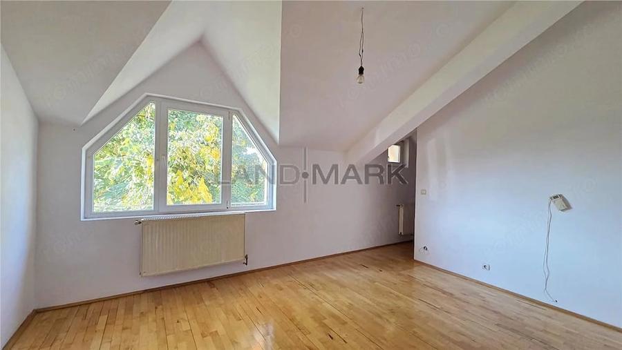 Casă cu 2 camere în Central