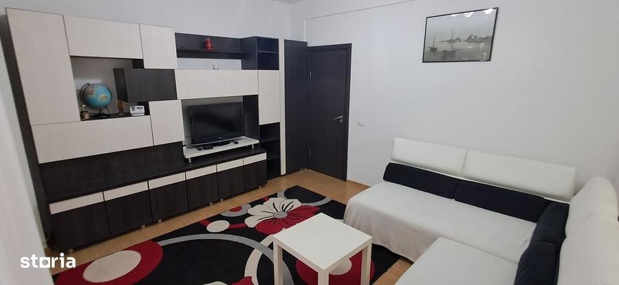 Apartament cu 2 camere decomandat în Roșu