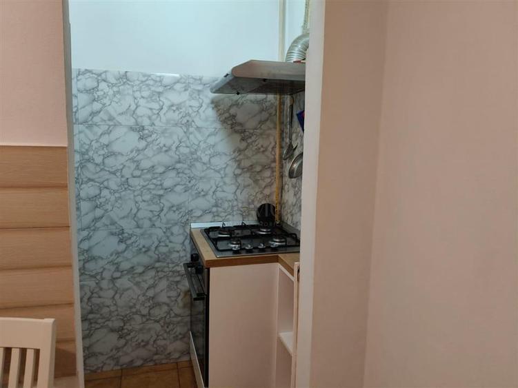 LIPOVEI - 3 CAM | 2 BAI | ET.2 | ANVELOPAT | BOXA | ZONA EXCELENTA - 11