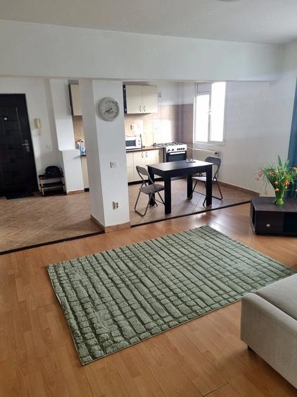 Apartament cu 2 camere semidecomandat în Titan