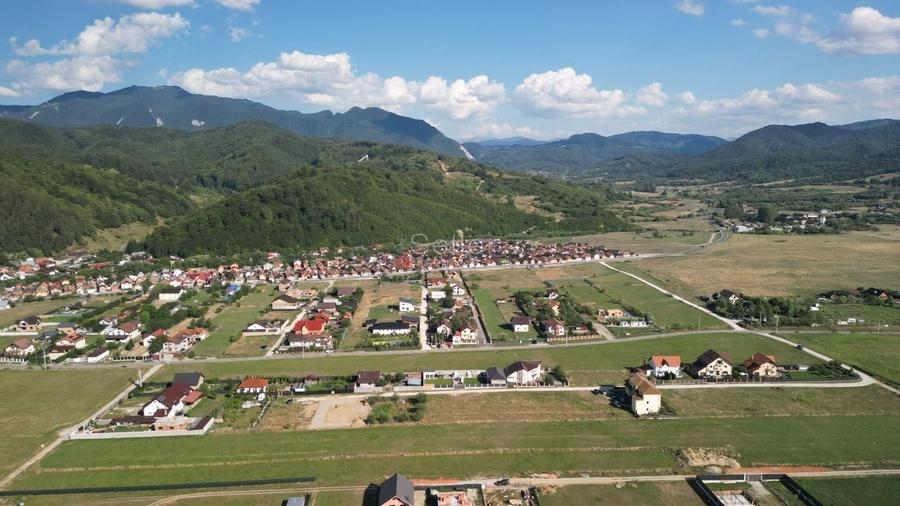 Teren Construcții intravilan de 1000 mp, în Glăjărie