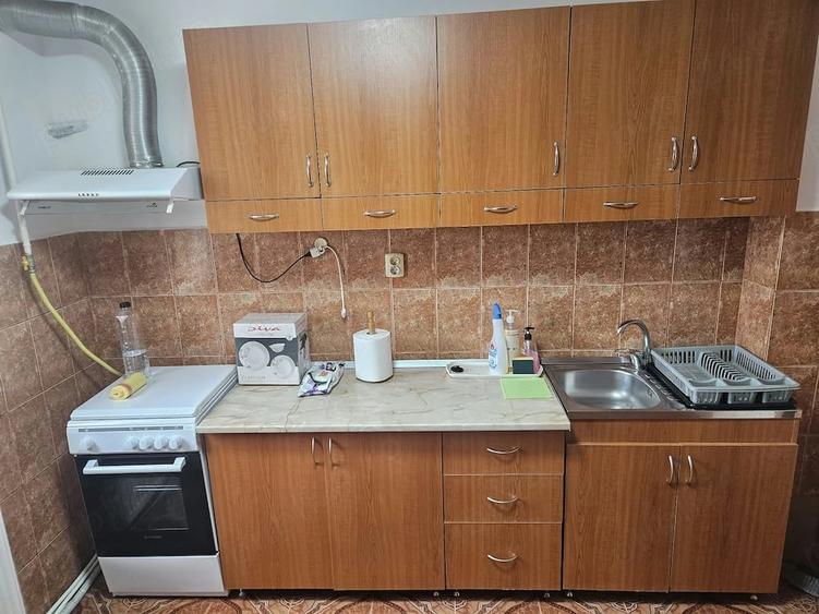 Apartament cu 2 camere semidecomandat în Central