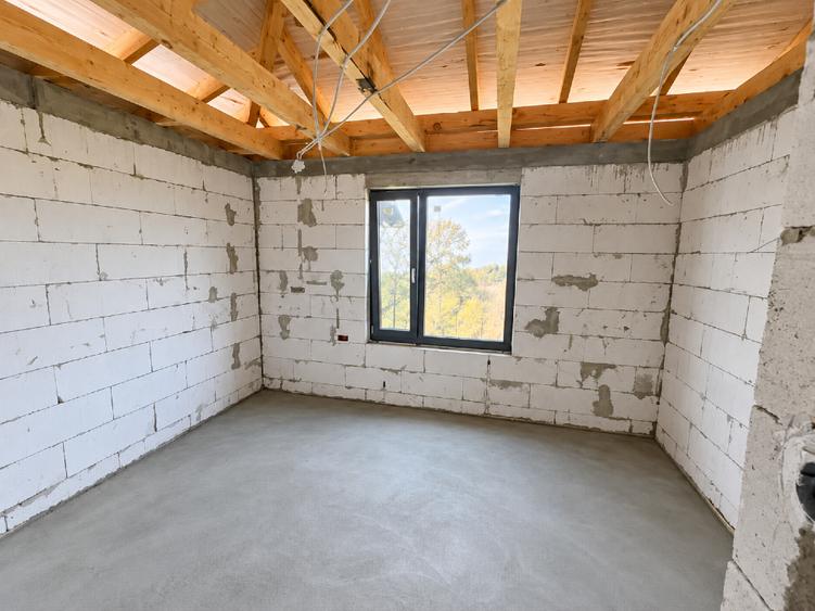 Casă individuală cu 3 camere cu Teren 600 Mp în Solovăstru