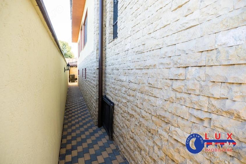 Casă cu Teren 209 Mp în Babadag