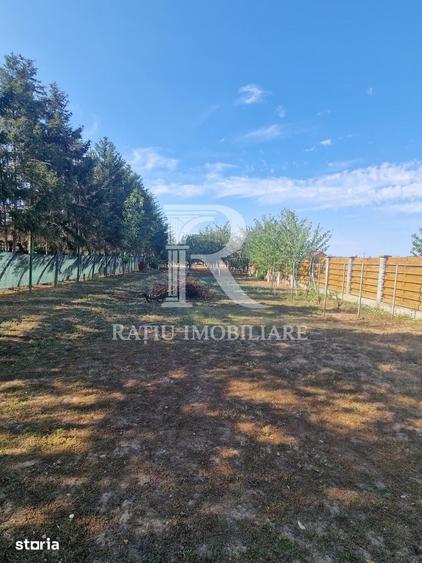 Teren de 2052 mp, în Sântandrei