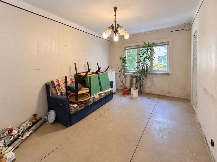 Apartament cu 2 camere decomandat în Micălaca