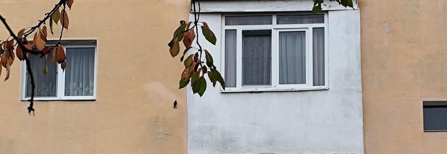 Apartament cu 2 camere decomandat în Exterior Vest