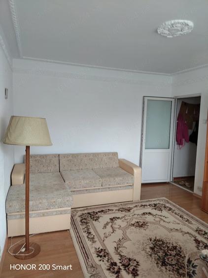 Apartament cu 2 camere nedecomandat în Malu Roșu