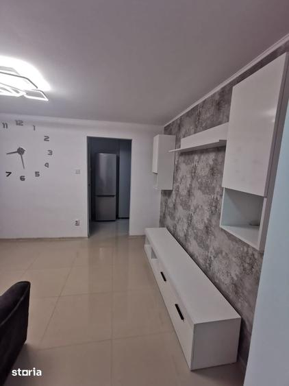 Ap 2 camere Mobilat - Utilat , Viziru 3 , etaj 2 - 10
