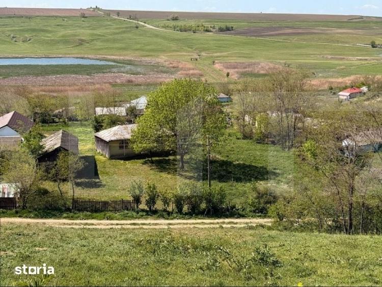 Teren de 3344 mp, în Răchiți