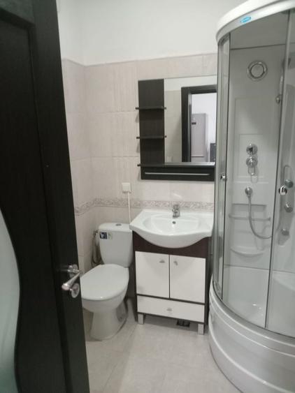 Apartament cu 2 camere decomandat în Vișan