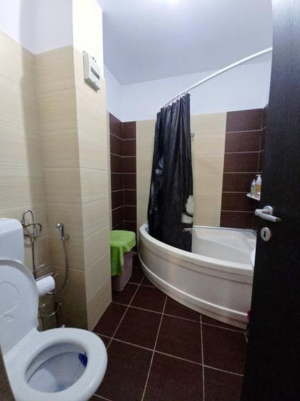 Apartament cu 2 camere semidecomandat în Dobroești