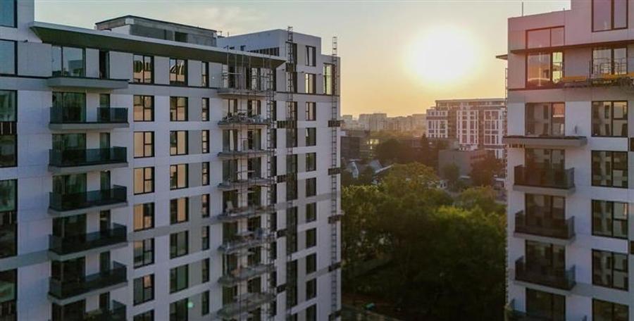 Apartament cu 4 camere decomandat, mobilat în Aviației
