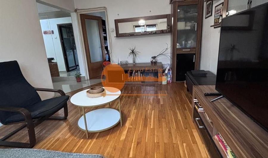 Apartament cu 2 camere decomandat în Tineretului