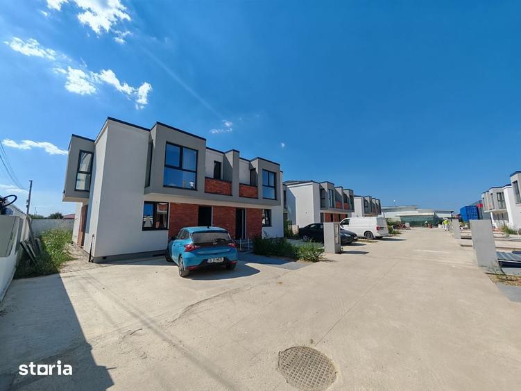 Casă cu 4 camere cu Teren 310 Mp în Tunari