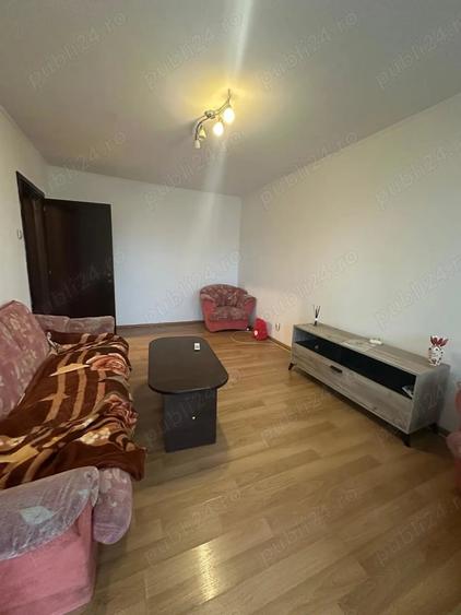 Apartament cu 3 camere decomandat, mobilat în Brâncoveanu