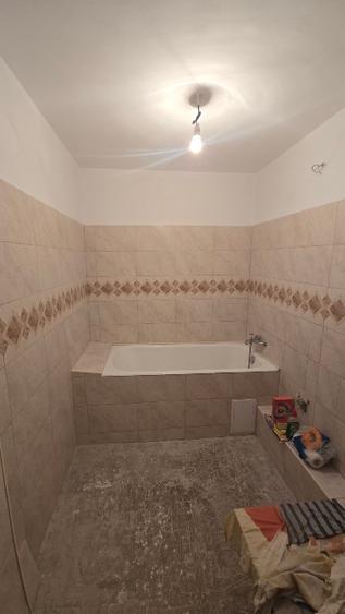 Apartament cu 2 camere decomandat în Sebastian