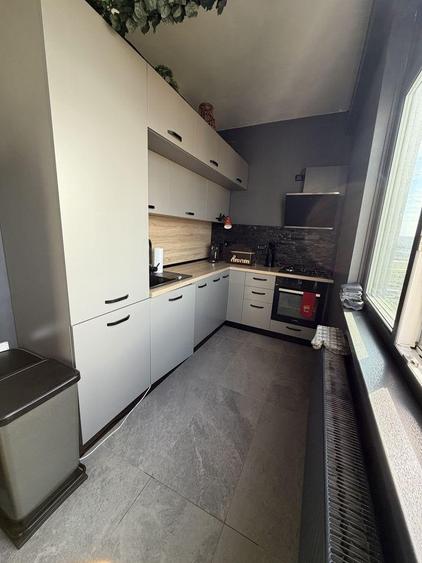 Apartament cu 3 camere decomandat în Popoveni