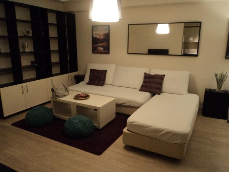 Apartament cu 2 camere semidecomandat, mobilat în Dorobanți