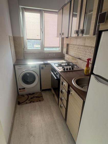 Apartament 2 camere de inchiriat Arad, zona Vlaicu X21 - 1
