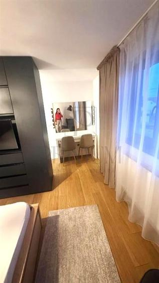 Casă cu 4 camere cu Canalizare în Dumbrăvița