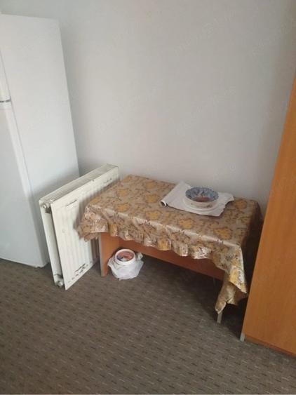 Garsonieră decomandată în Exterior Vest