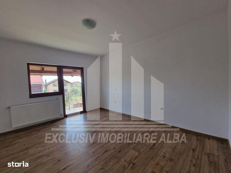 Casă cu 4 camere în Micești