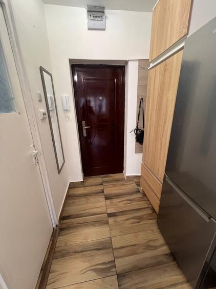 Garsonieră semidecomandată în Rahova