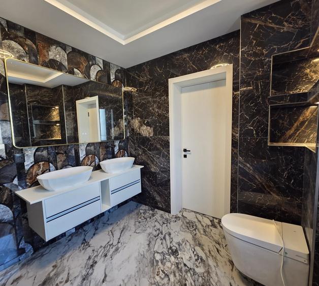 Duplex cu 6 camere cu Canalizare în Nicolae Grigorescu