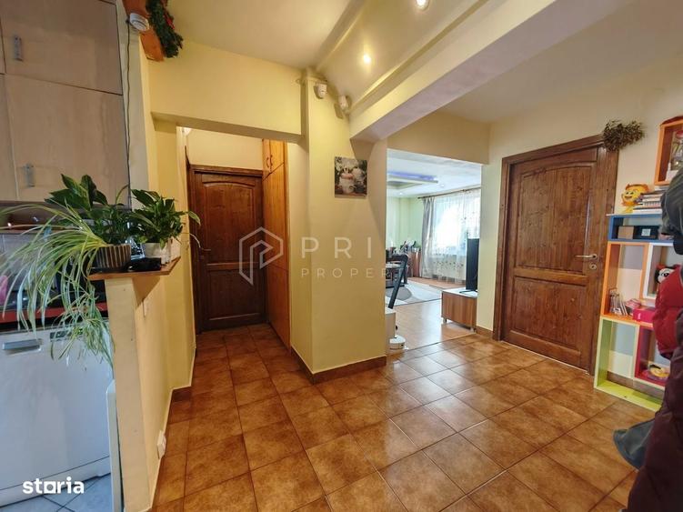 Apartament cu 3 camere în Remetea