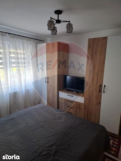 Apartament cu 3 camere de inchiriat - 7