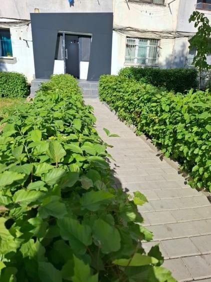 Spațiu comercial, de 1 mp, în Podu Roș