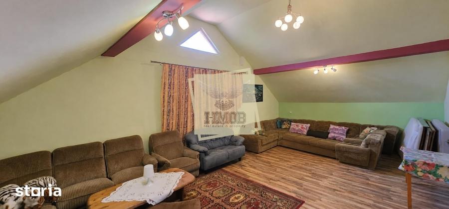 Casă cu 6 camere decomandat cu Teren 935 Mp în Central