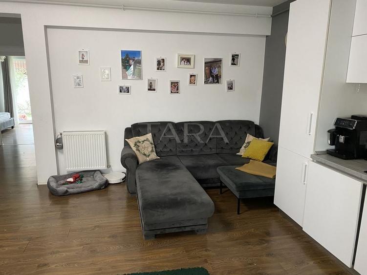 Apartament cu 3 camere decomandat, mobilat în Florești — fotografia 1