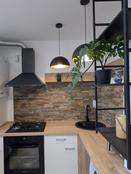 Apartament cu 2 camere semidecomandat în Florești