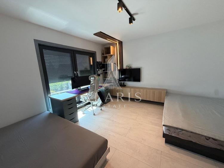 Duplex cu 4 camere cu Canalizare în Dumbrăvița