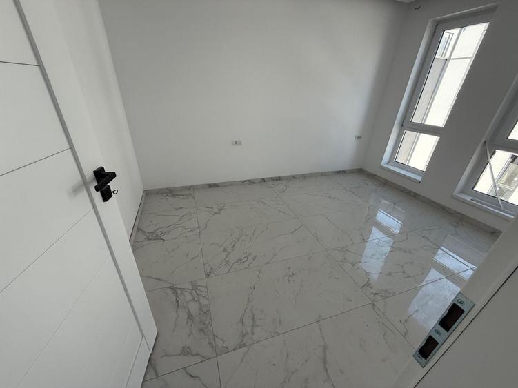 Apartament cu 2 camere semidecomandat în Braytim