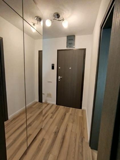 Apartament cu 2 camere decomandat, mobilat în Calea Călărașilor