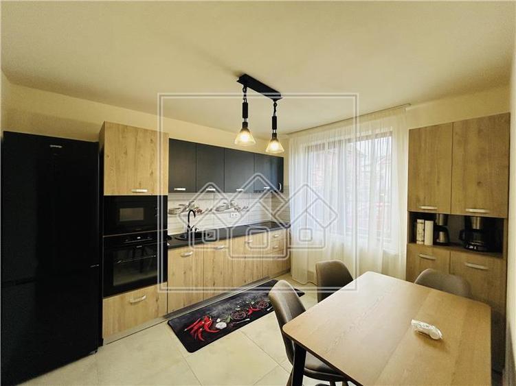 Duplex cu 3 camere cu Canalizare în Arhitecților - Calea Cisnădiei