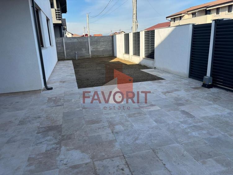 Casă individuală cu 4 camere cu Canalizare în Ghiroda
