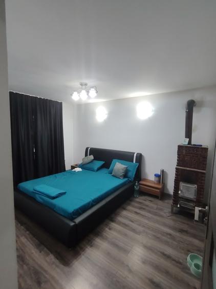 Casă individuală cu 6 camere cu Teren 586 Mp în Fundulea