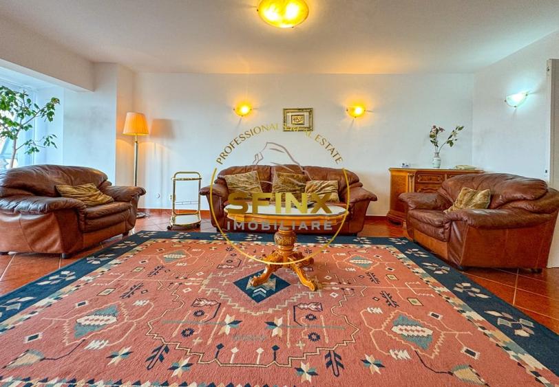 Apartament cu 4 camere decomandat, mobilat în Unirii