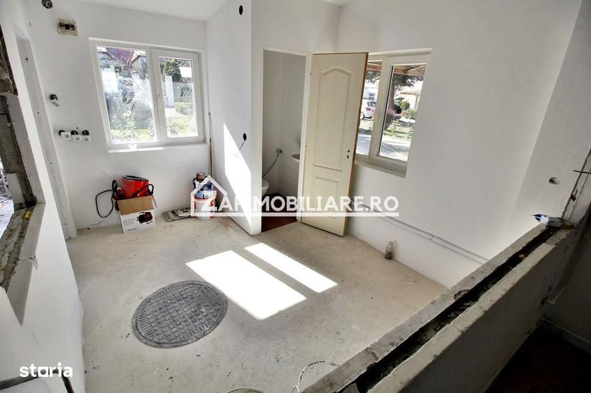 Spațiu comercial, de 70 mp, în Vălureni