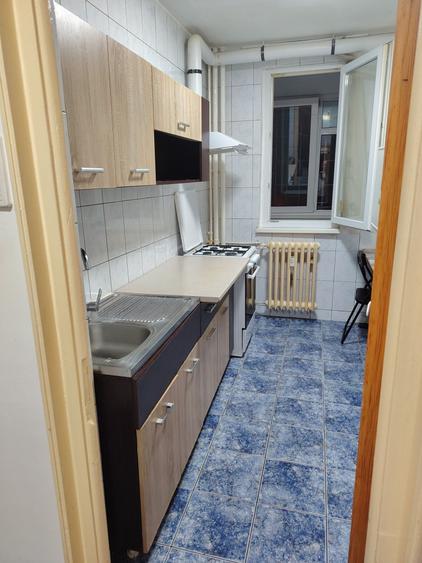 Apartament cu 2 camere decomandat în Drumul Taberei