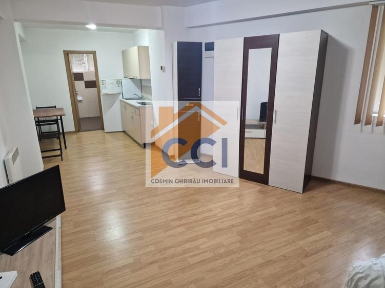 Garsonieră open-space de închiriat - 1