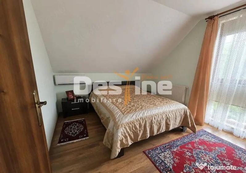 Casă cu 4 camere cu Teren 660 Mp în Central