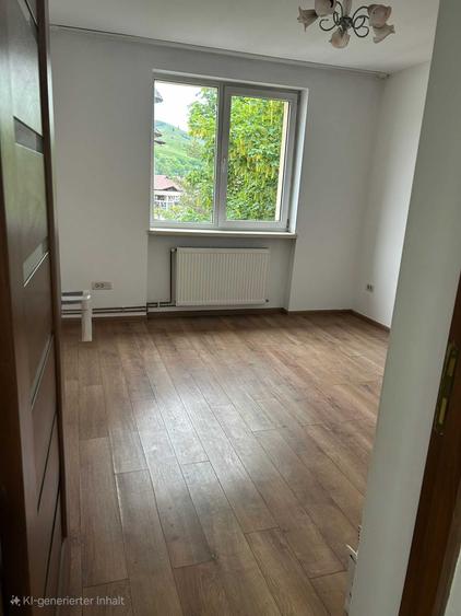 Apartament cu 4 camere semidecomandat în Gura Humorului